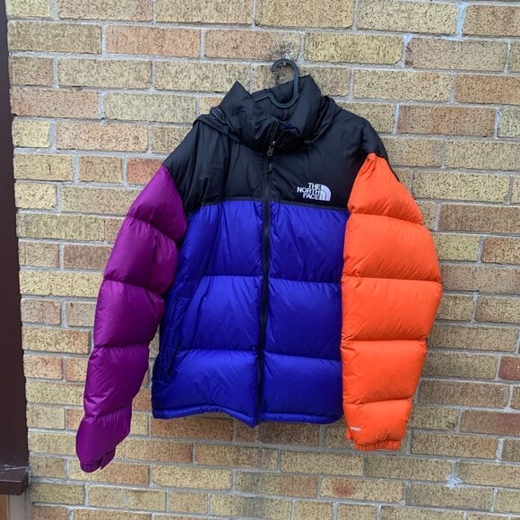 The North Face Nuptse Jacket Aztec XL - Picture 2 of 9